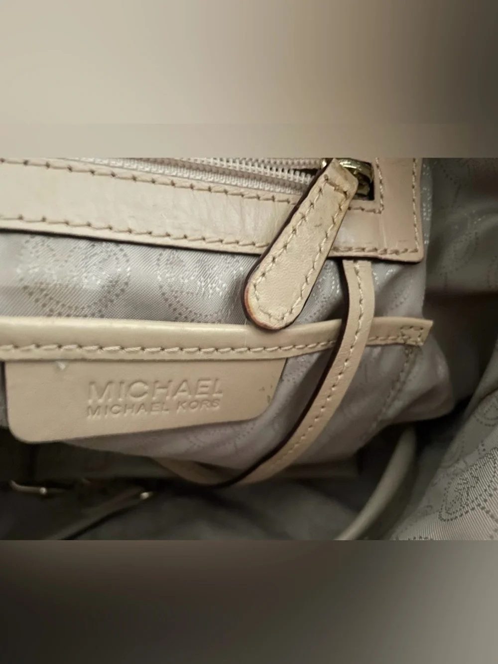 Michael Kors Signature Tote Bag/Purse